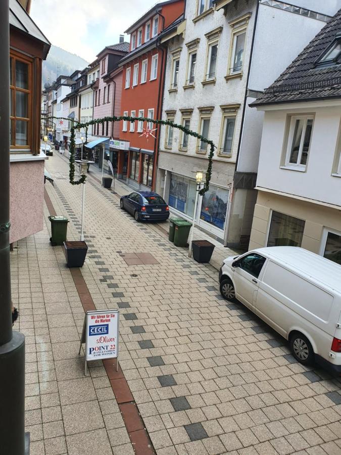 Ferienwohnung Nina Direkt In Zentrum Bad Wildbad Εξωτερικό φωτογραφία